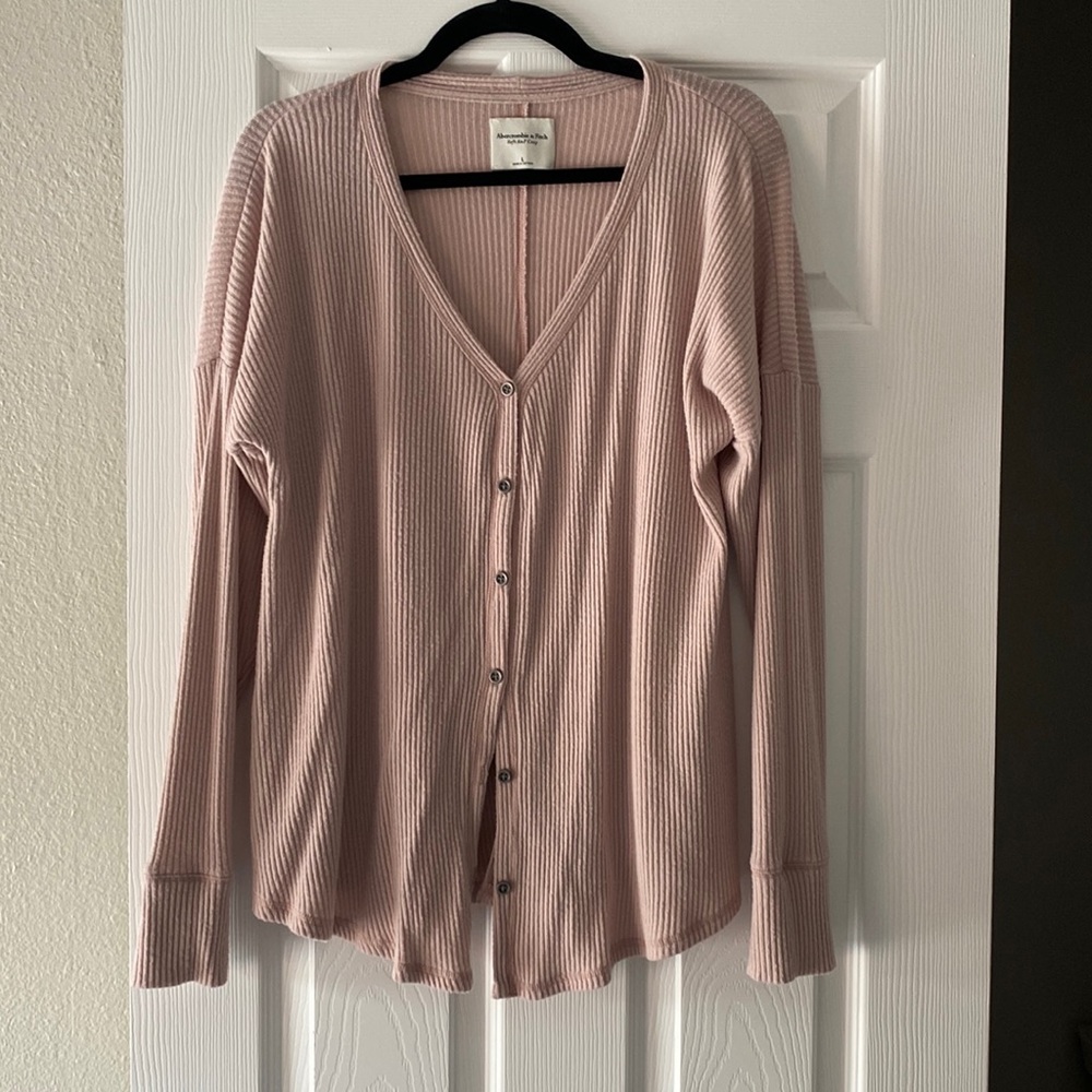 Abercrombie & Fitch Top